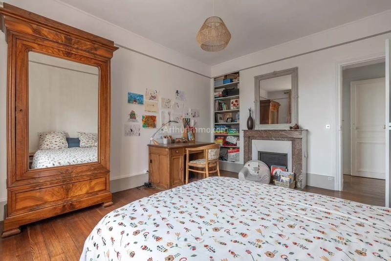 Maison - 194 m² - 7 pièces