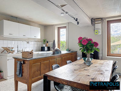 Maison - 130 m² - 4 pièces