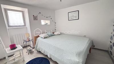 Maison en pierre - 107 m² - 4 pièces