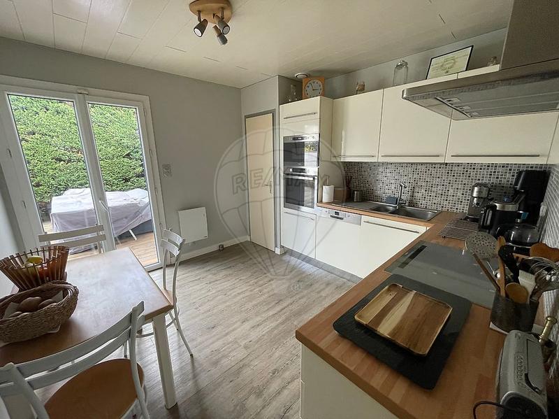 Maison - 115 m² - 5 pièces