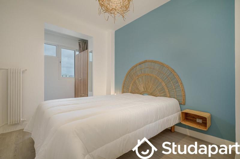 Chambre - 10 m² - 1 pièce