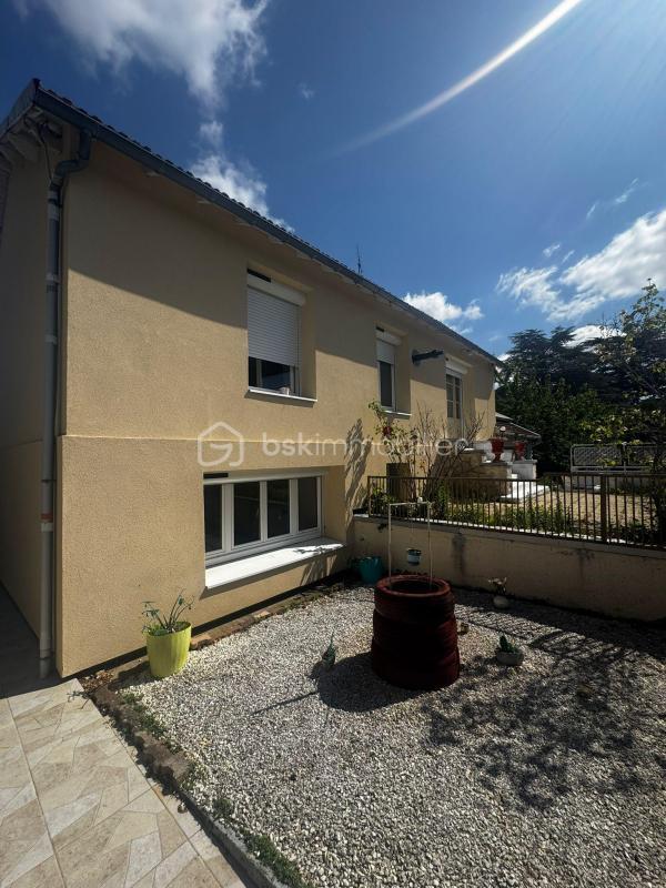 Maison de ville - 130 m² - 6 pièces