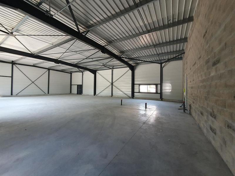 Local d'activité / Entrepôt - 440 m²