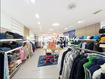 Local commercial - 150 m²