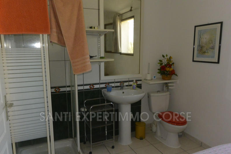 Maison - 121 m² - 5 pièces