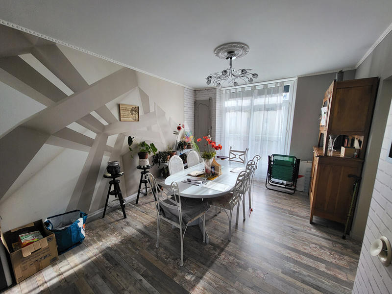 Maison - 112 m² - 6 pièces