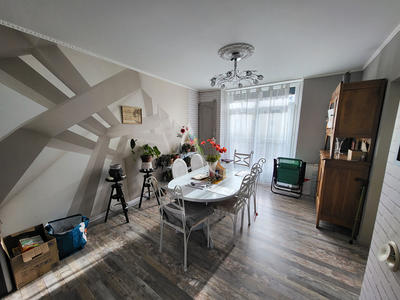 Maison - 112 m² - 6 pièces