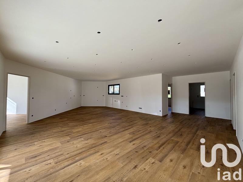 Maison - 146 m² - 4 pièces