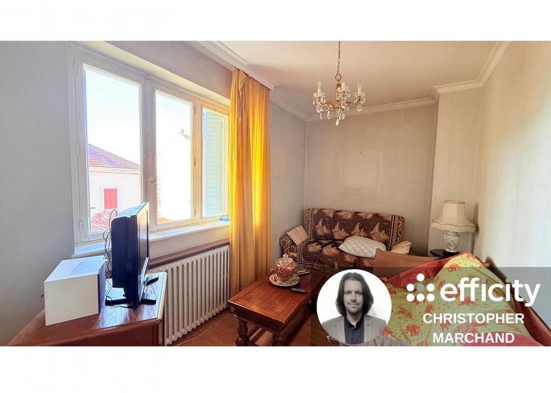 Maison - 205 m² - 8 pièces