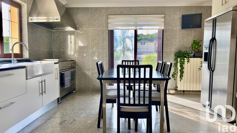 Maison - 176 m² - 6 pièces