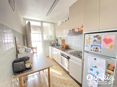 Appartement - 79 m² - 4 pièces