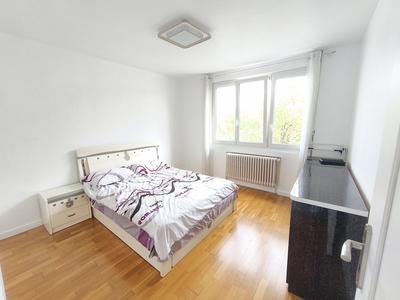 Maison - 138 m² - 7 pièces