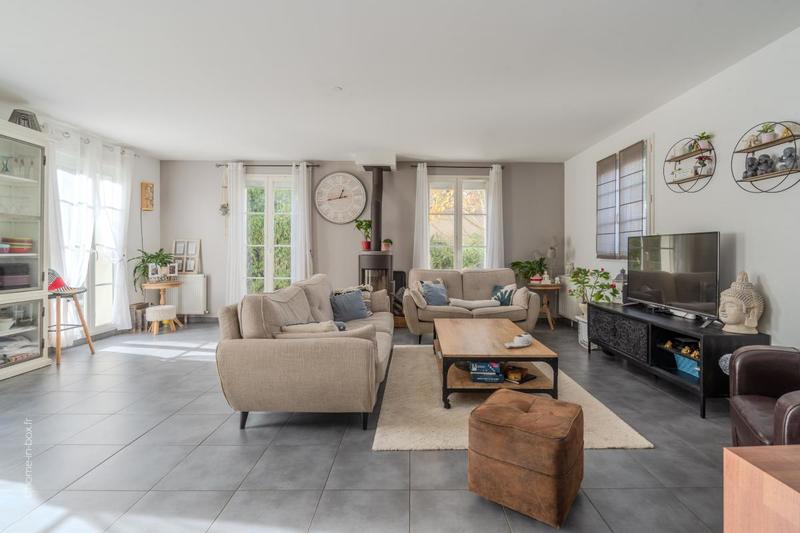 Maison - 170 m² - 8 pièces