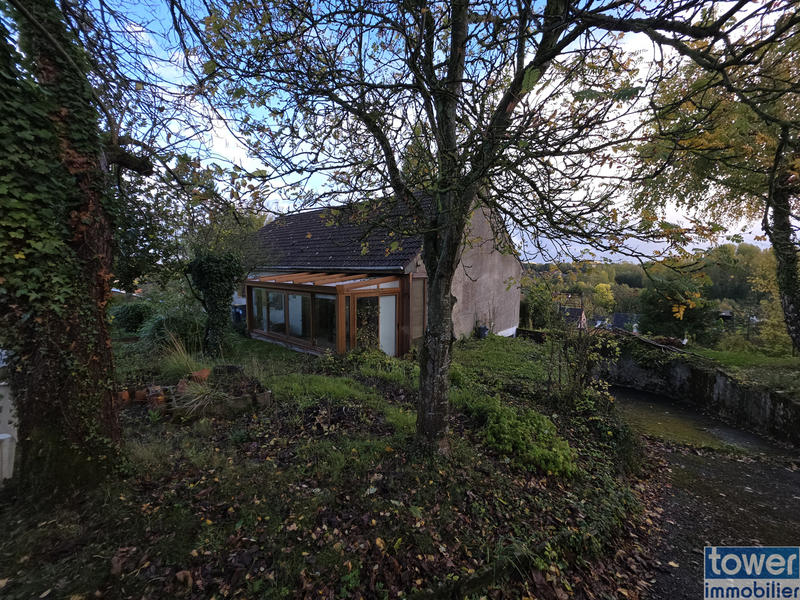 Maison - 100 m² - 6 pièces