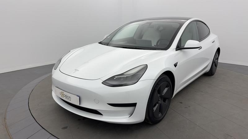 Tesla Model 3 Autonomie Standard Plus Rwd