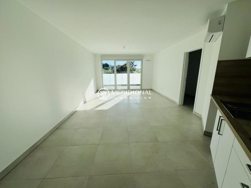 Appartement - 96 m² - 4 pièces