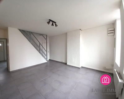 Maison - 90 m² - 4 pièces