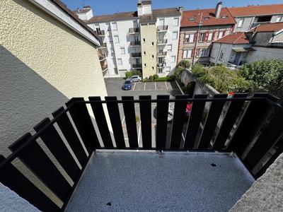 Appartement - 104 m² - 4 pièces