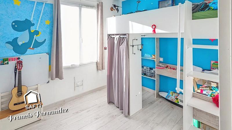 Maison - 100 m² - 5 pièces