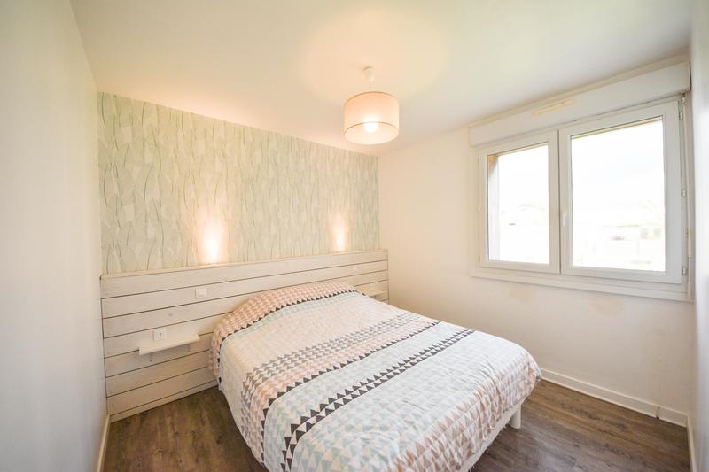 Maison - 175 m² - 9 pièces