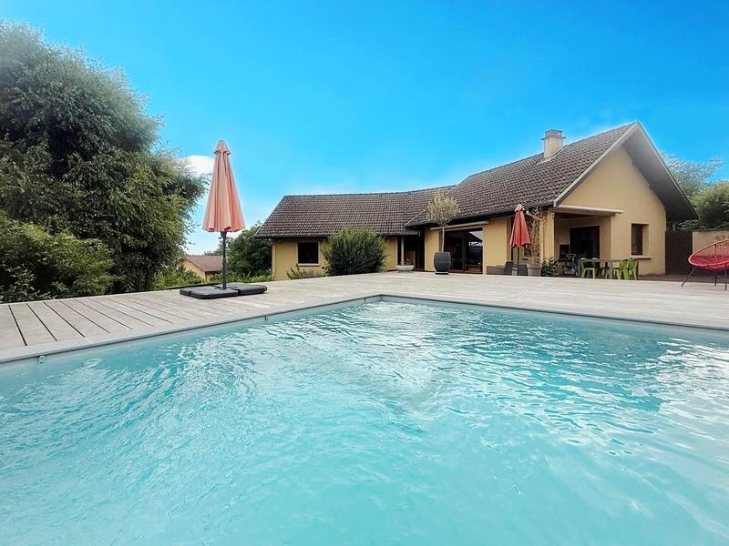 Maison - 133 m² - 5 pièces