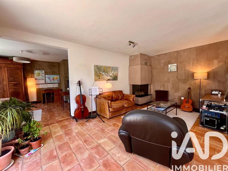 Maison - 169 m² - 9 pièces