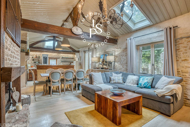 Maison - 117 m² - 5 pièces