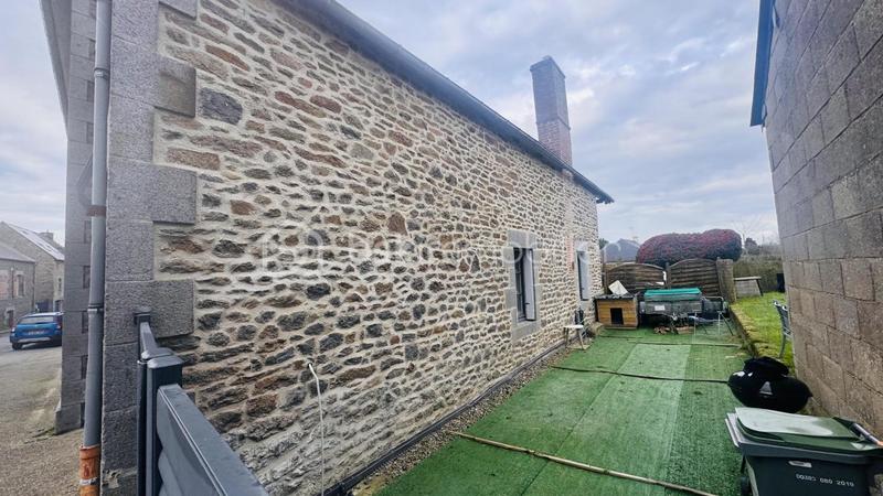 Maison de bourg - 92 m² - 4 pièces