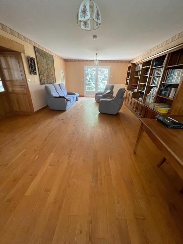 Maison - 158 m² - 7 pièces