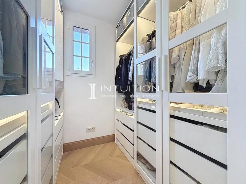 Appartement - 84 m² - 3 pièces