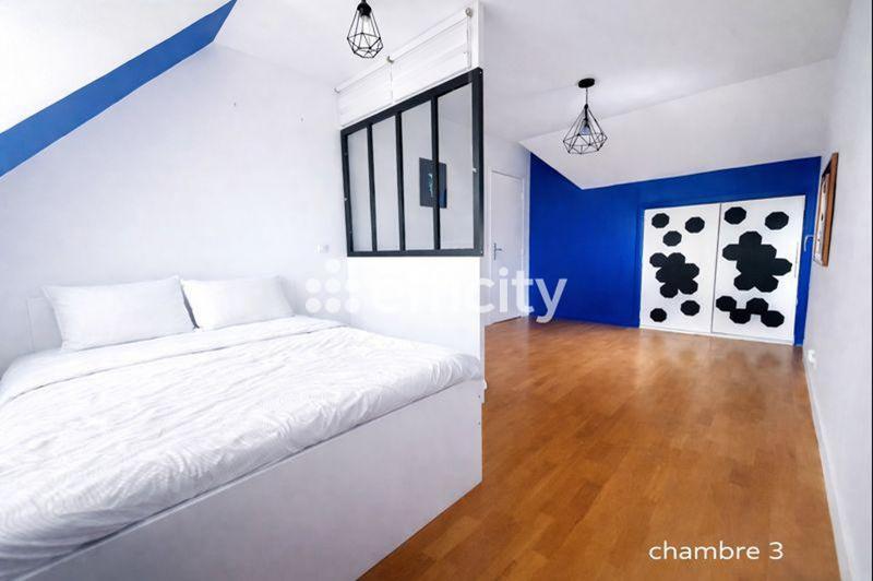 Villa - 160 m² - 7 pièces