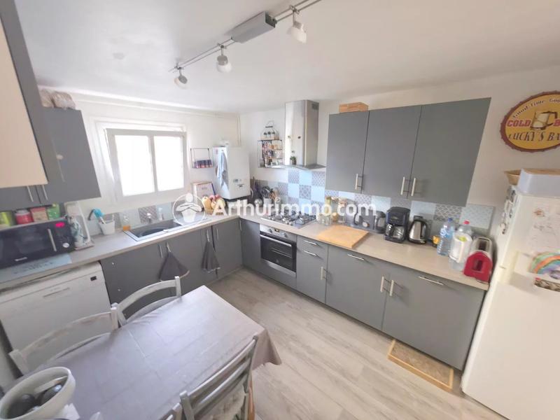 Appartement - 82 m² - 4 pièces