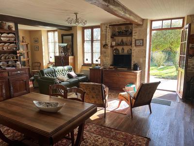 Maison - 150 m² - 7 pièces