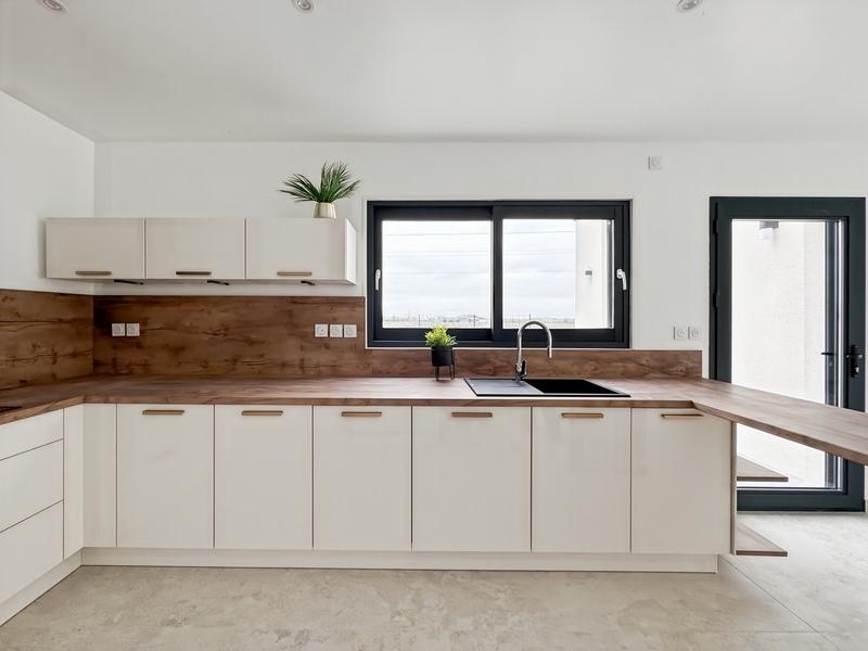 Maison - 144 m² - 5 pièces