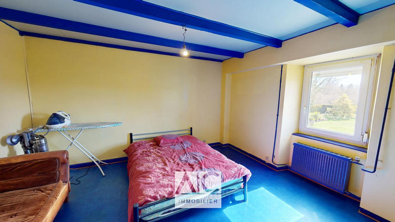 Maison - 195 m² - 8 pièces