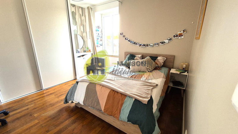 Maison - 162 m² - 7 pièces