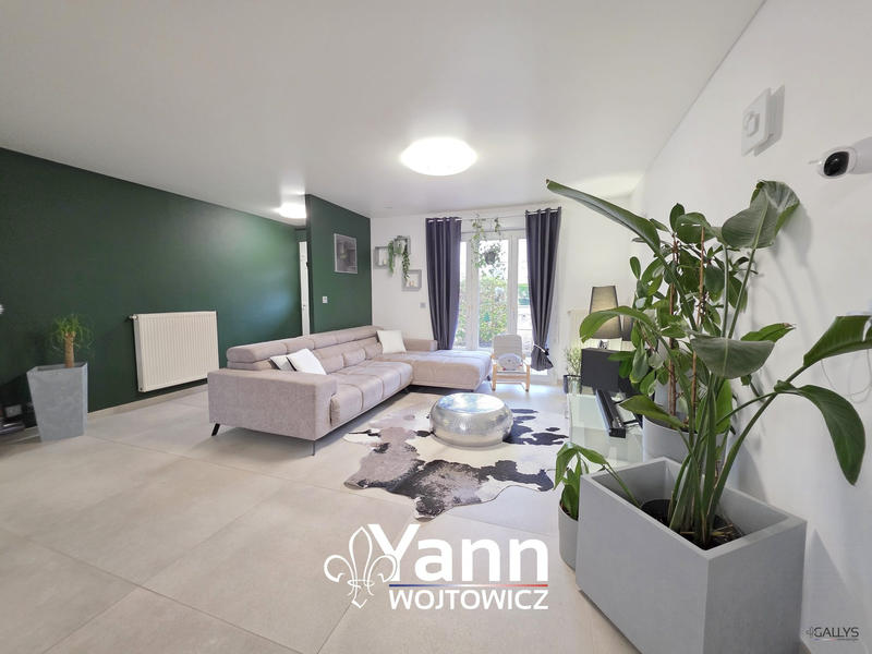 Maison - 112 m² - 5 pièces