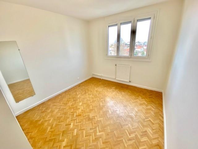 Appartement - 77 m² - 4 pièces