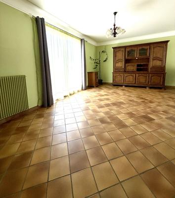 Maison traditionnelle - 106 m² - 5 pièces