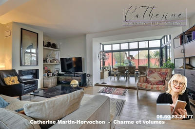 Maison - 176 m² - 7 pièces