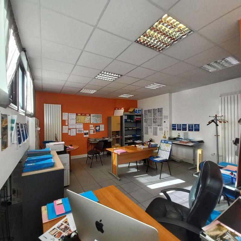 Bureau - 27 m²