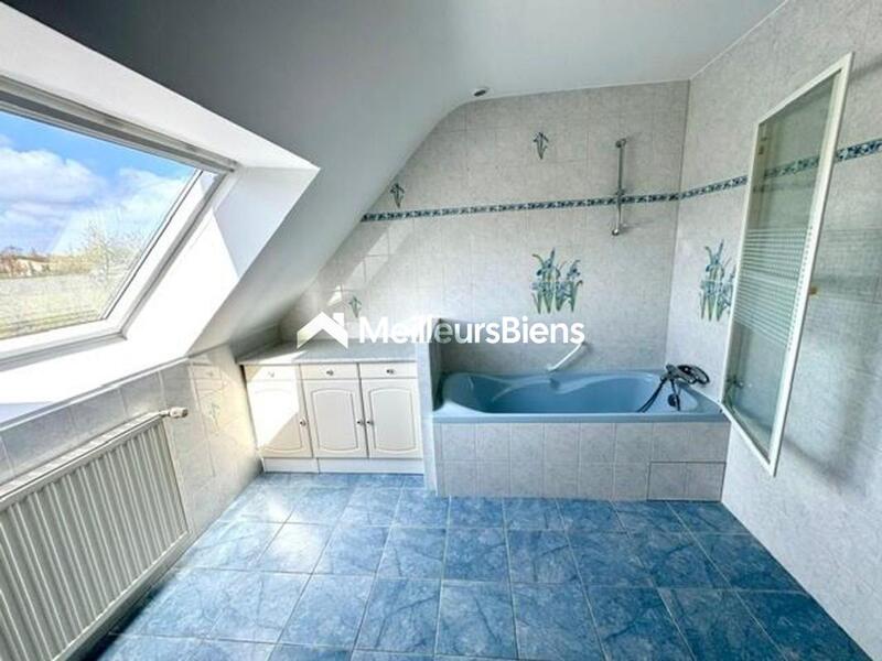 Maison - 329 m² - 10 pièces