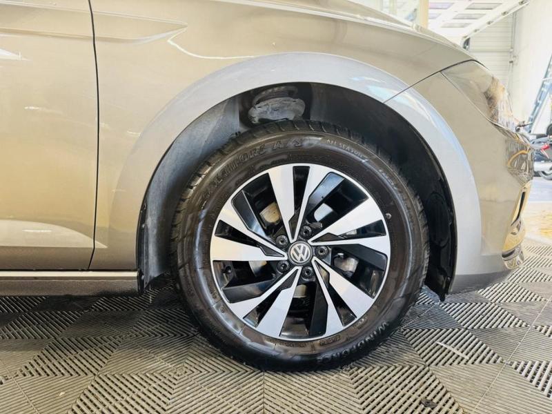 Volkswagen Polo VI 1.0 Tsi 95 Confortline