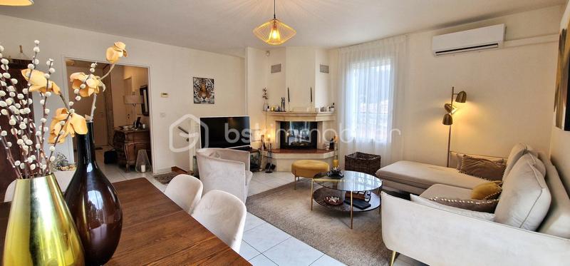 Maison traditionnelle - 100 m² - 4 pièces