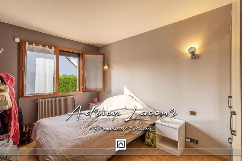 Maison - 150 m² - 8 pièces