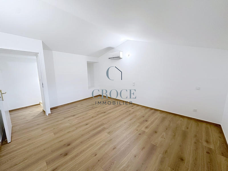 Maison ancienne - 115 m² - 5 pièces