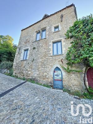 Maison de village - 87 m² - 3 pièces
