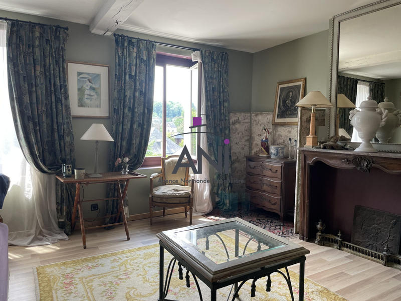 Maison ancienne - 180 m² - 8 pièces