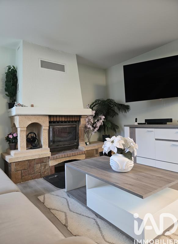 Maison - 108 m² - 5 pièces