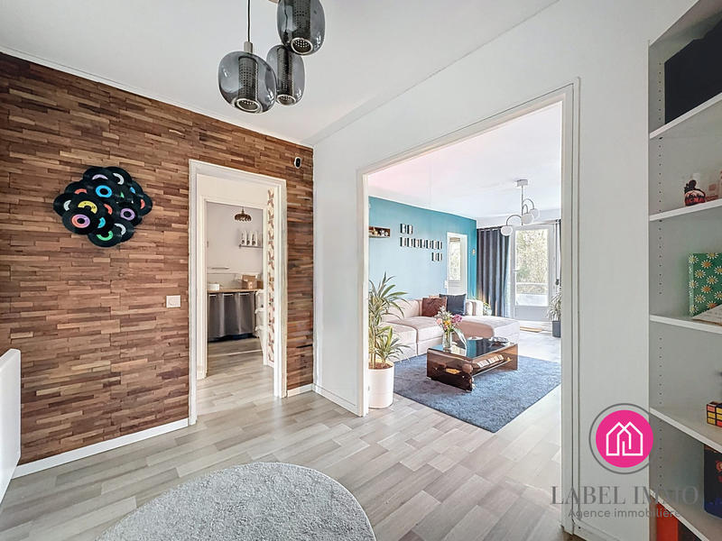 Appartement - 85 m² - 4 pièces